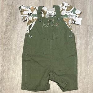 4/$20 Carters Green Kids Overalls Matching set 12M